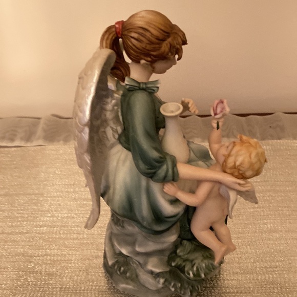 Porcelain Angel and baby Cherub Hand Painted - Picture 6 of 11